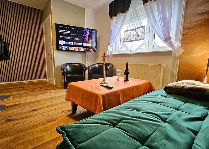 Haus Erdgeschoss Mit Garten